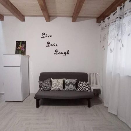B&B La Piccola Maison Ploaghe Kültér fotó